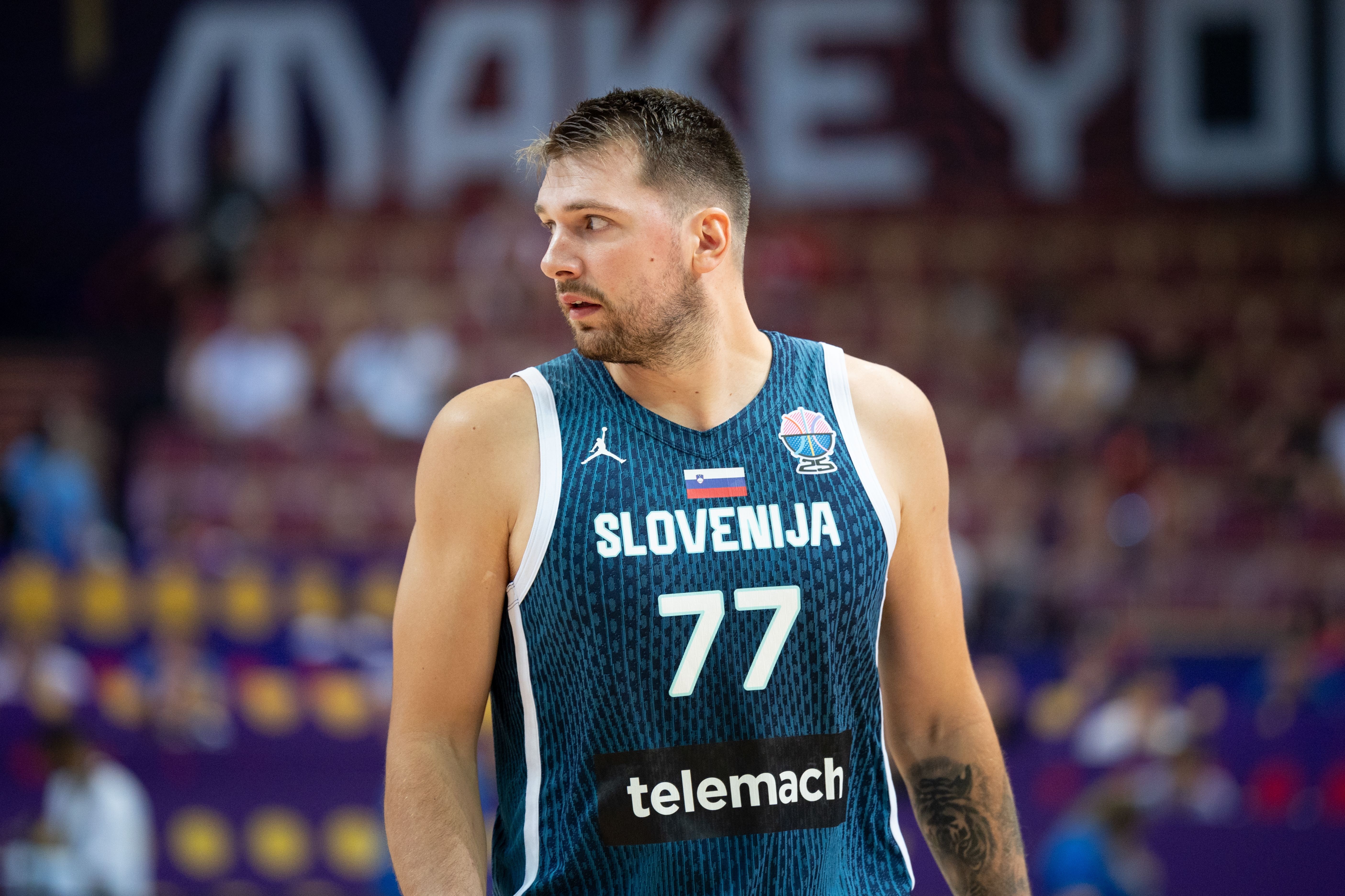 攻防一体?欧锦赛最佳防守球员球迷投票:东契奇得票率24%