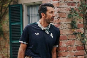 尤文图斯三客,布冯真是行走的衣架啊